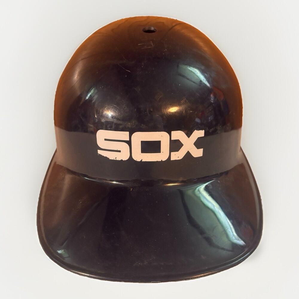 Vintage MLB White Sox Souvenir Baseball Helmet by Laich Full Size